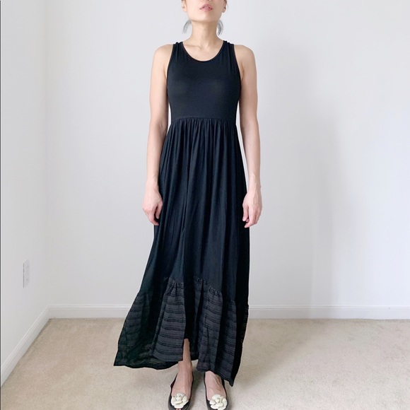 SLEEVELESS RUFFLE FLARE MAXI DRESS - BLACK - Picture 2 of 9
